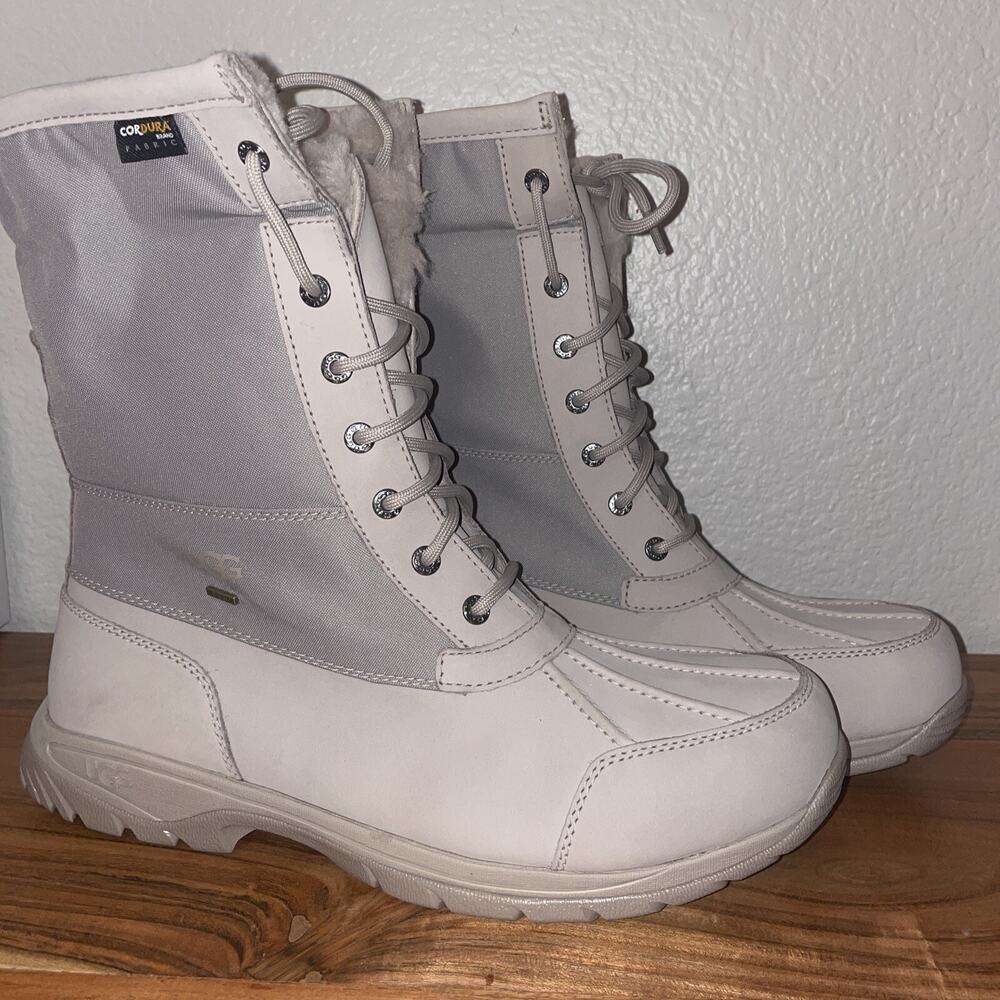 New UGG Butte Mono Waterproof Leather Boots Men’s Putty 1120979 Sz 7.5 Vibram